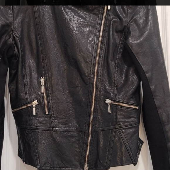 Genuine leather jacket - Picture 1 of 8